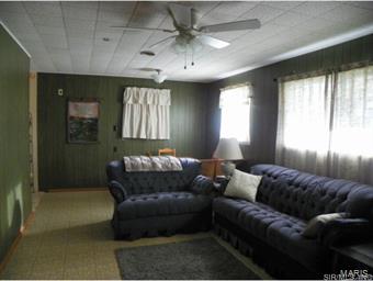 1 Rr Hardin, IL 62047 - Photo 4 of 13 Gallery Image 4