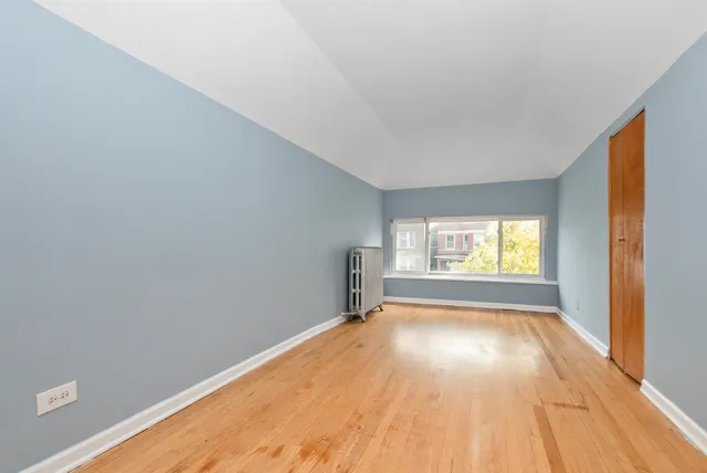 $225,000 | 6818 South Harper Avenue, Chicago, IL 60637