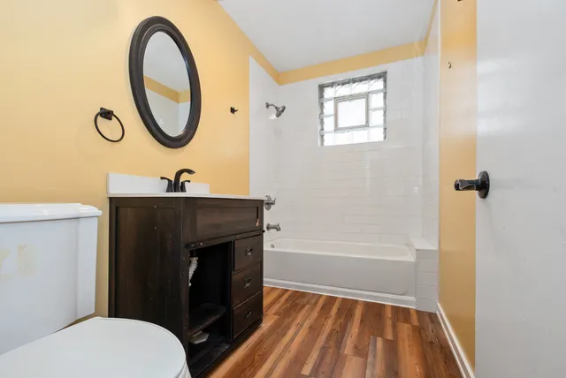 $225,000 | 6818 South Harper Avenue, Chicago, IL 60637