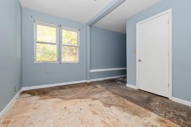 $225,000 | 6818 South Harper Avenue, Chicago, IL 60637