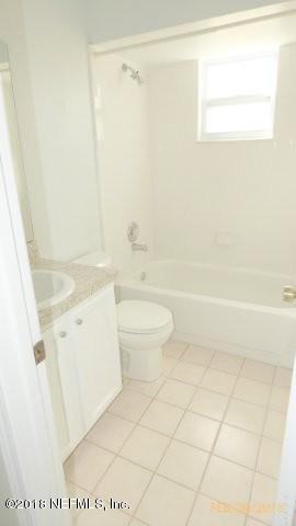 2486 Spring Vale Road Jacksonville, FL 32246 - Photo 10 of 19 20180220223138491436000000-o