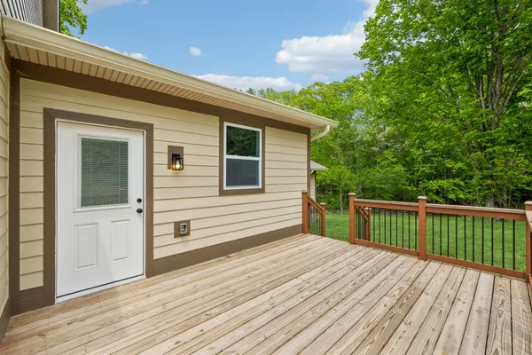 $650,000 | 1198 Rogues Fork Road, Bethpage, TN 37022
