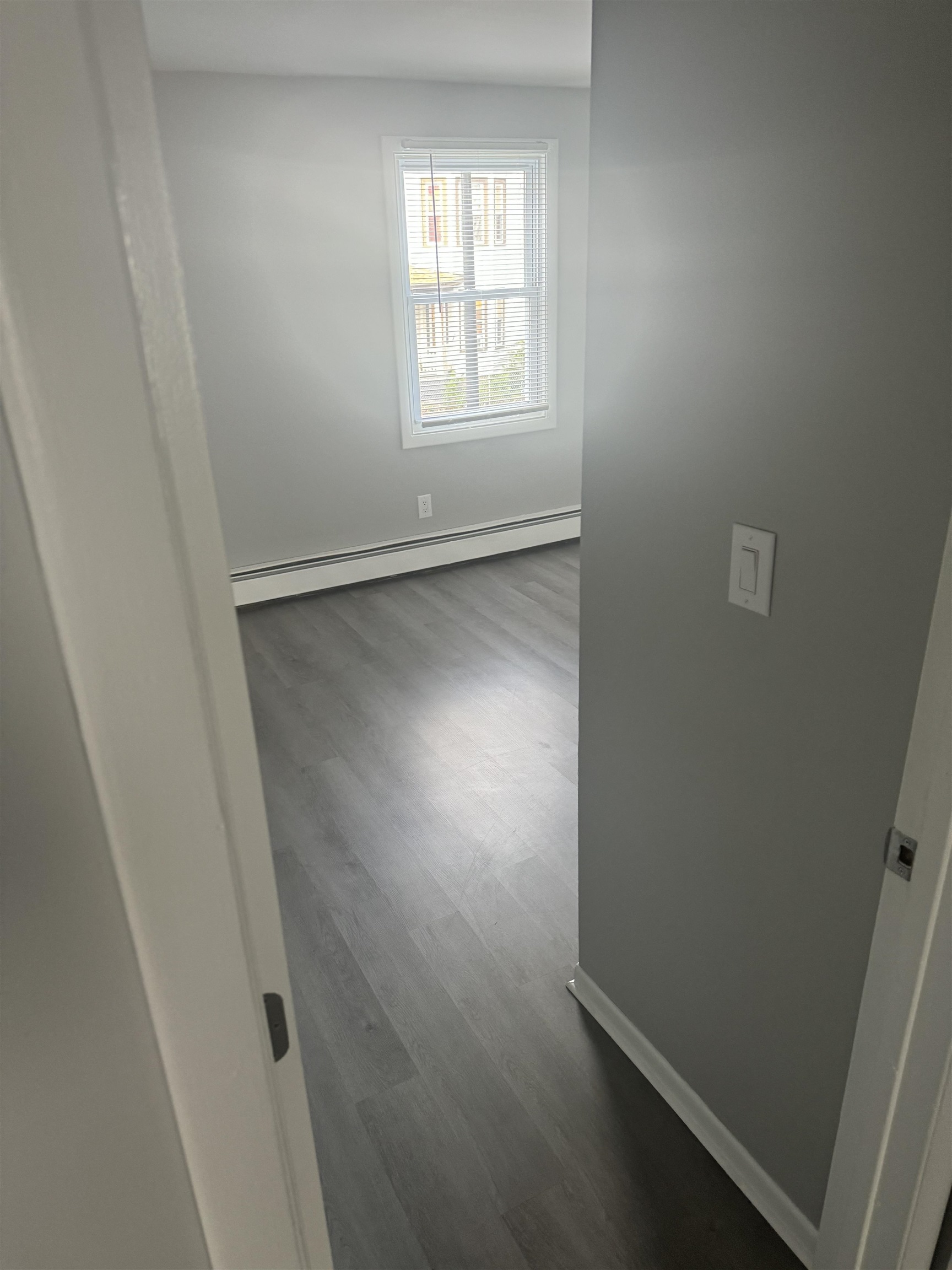 265 Grove Street, Unit 3 Manchester, NH 03103 - Photo 5 of 7