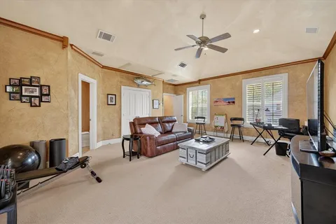 $679,000 | 4627 Collinwood Avenue, Fort Worth, TX 76107