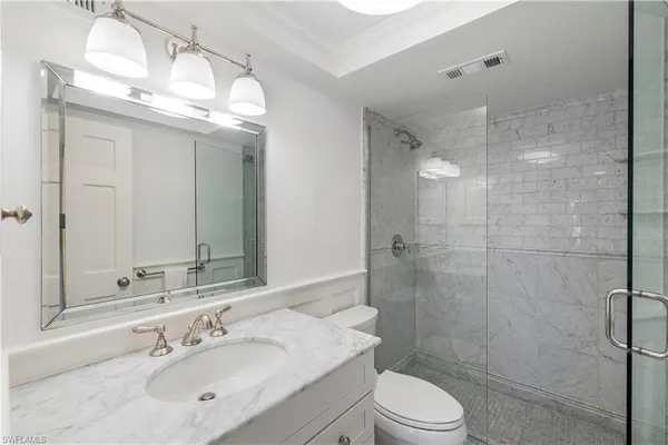 $8,000 | 2600 Gulf Shore Boulevard North, Unit 54, Naples, FL 34103