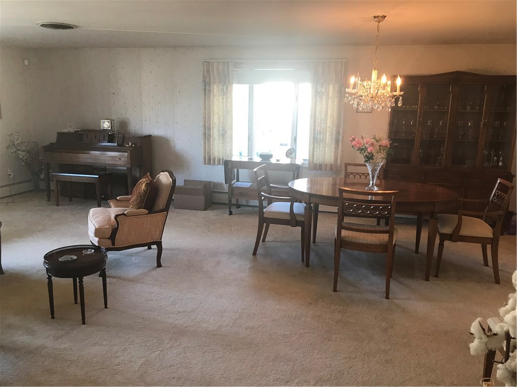 158 West Blue Ridge Road Cranston, RI 02920 - Photo 12 of 38 Gallery Image 12