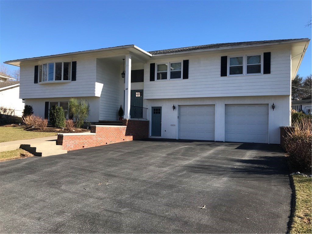 158 West Blue Ridge Road Cranston, RI 02920 - Photo 2 of 38 Gallery Image 2