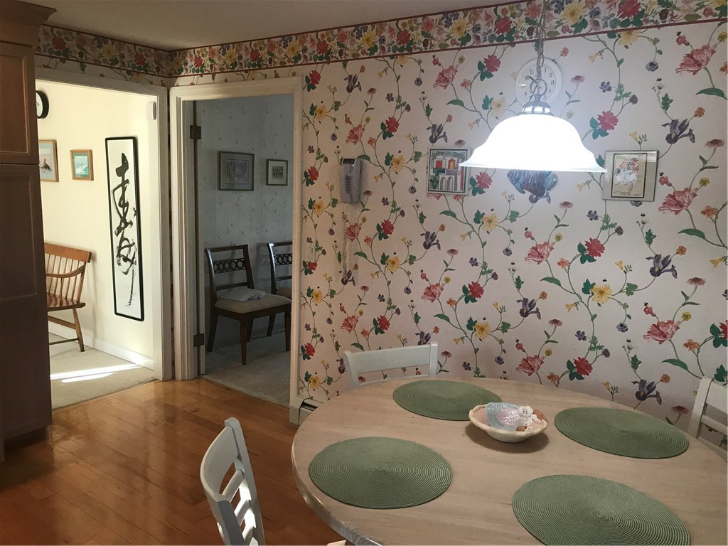 158 West Blue Ridge Road Cranston, RI 02920 - Photo 10 of 38 Gallery Image 10