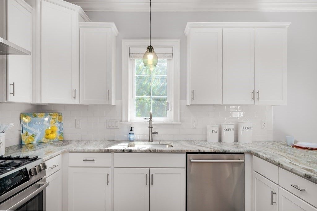 28 Adams Road, Unit 28 Winchester, MA 01890 - Photo 16 of 34 Gallery Image 16