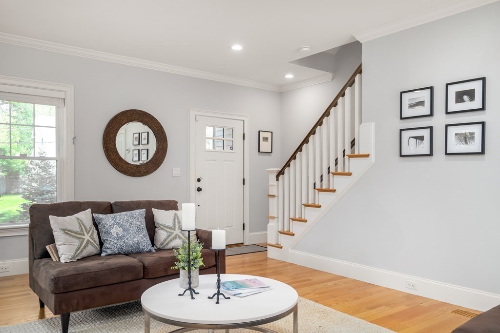 28 Adams Road, Unit 28 Winchester, MA 01890 - Photo 5 of 34 Gallery Image 5