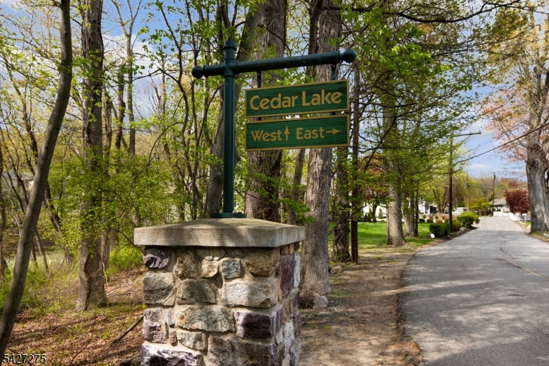 11 Watchtower Road Denville, NJ 07834 - Photo 38 of 39
