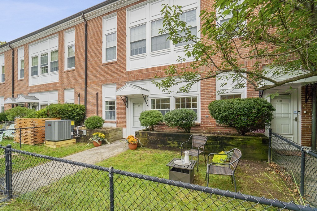 35 Eldridge Road, Unit 110 Boston, MA 02130 - Photo 16 of 19 Gallery Image 16