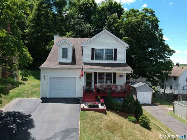 $364,900 | 21 Hillcrest Avenue, Meriden, CT 06451