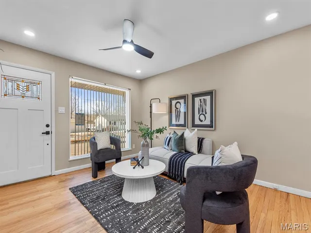 $199,000 | 745 Mullanphy Road, Florissant, MO 63031