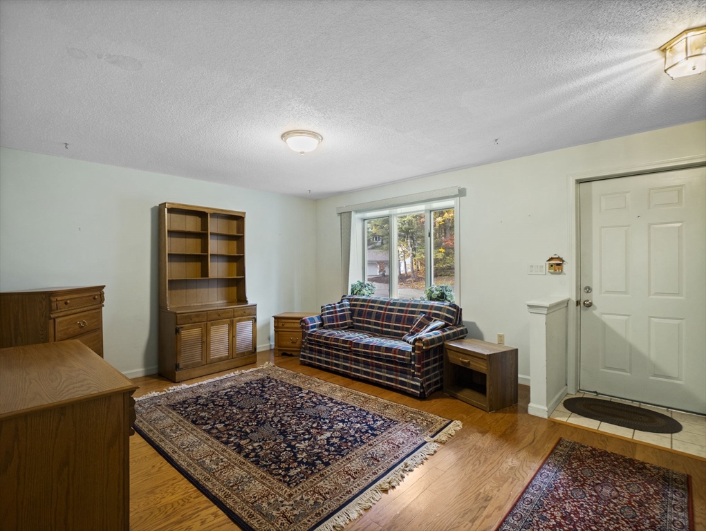 903 Foxwood Circle, Unit 903 Peabody, MA 01960 - Photo 2 of 41