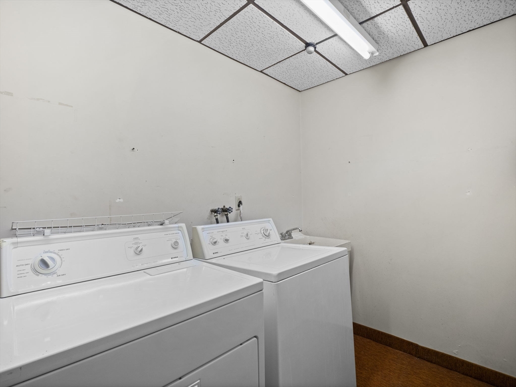 903 Foxwood Circle, Unit 903 Peabody, MA 01960 - Photo 27 of 41