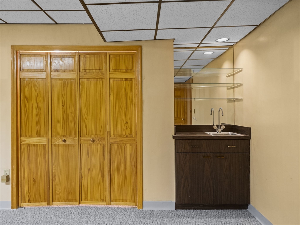 903 Foxwood Circle, Unit 903 Peabody, MA 01960 - Photo 32 of 41