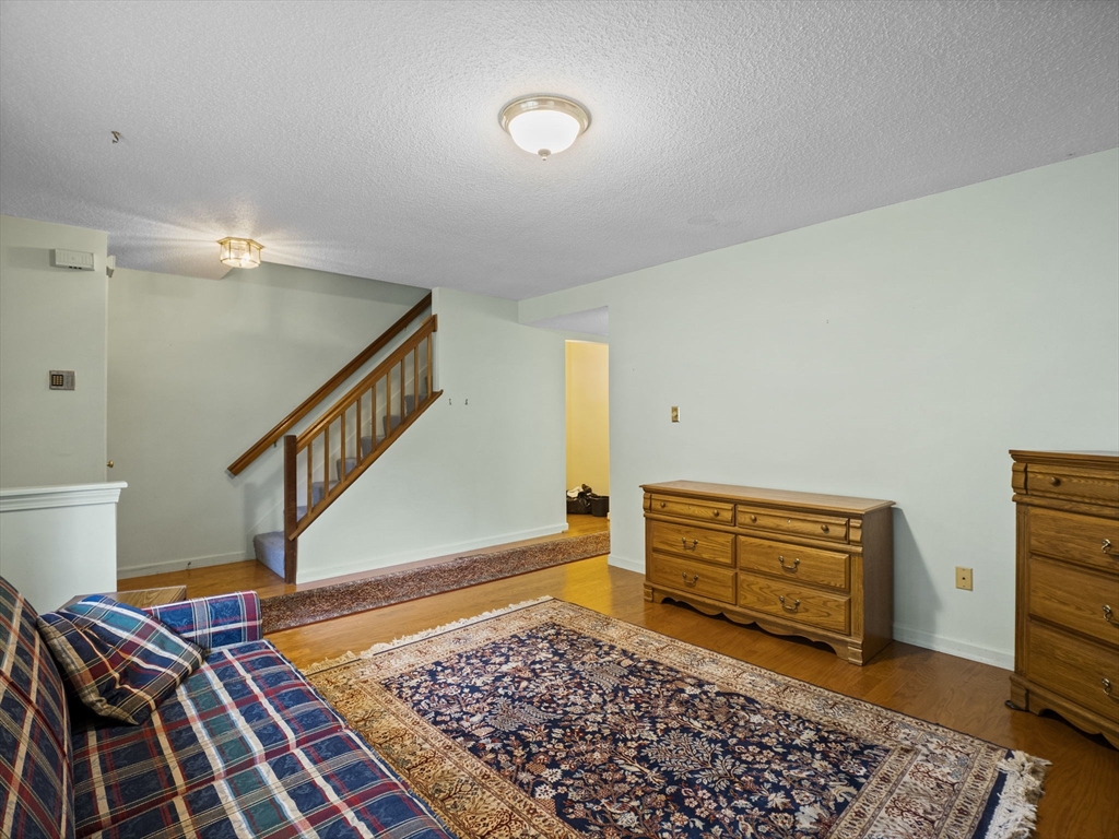 903 Foxwood Circle, Unit 903 Peabody, MA 01960 - Photo 5 of 41