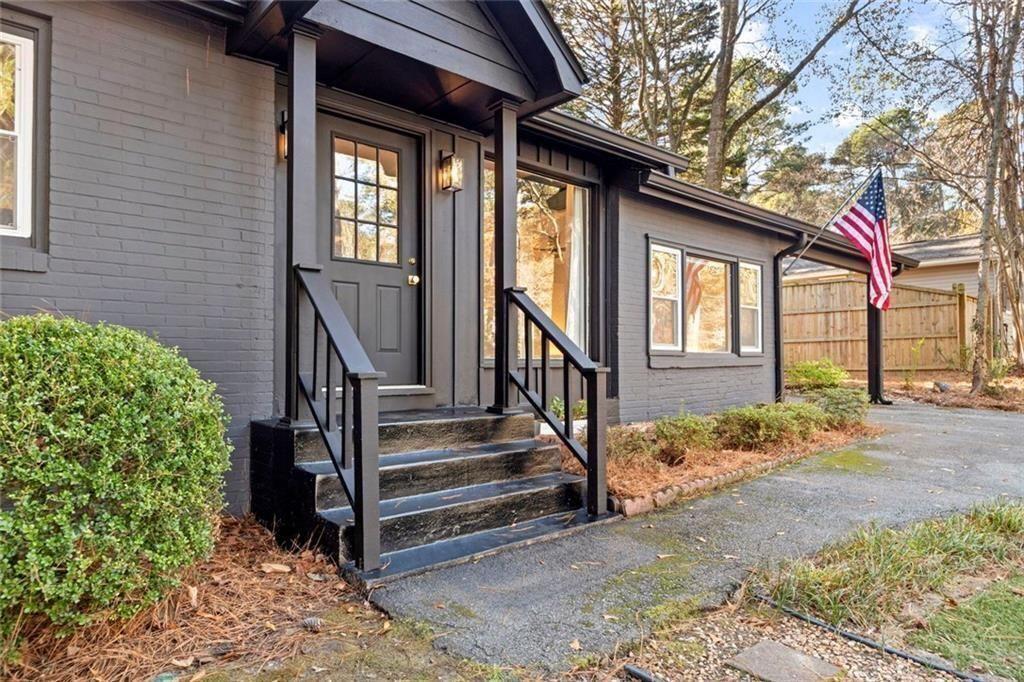 1333 Victor Road Northeast Atlanta, GA 30324 - Photo 7 of 43