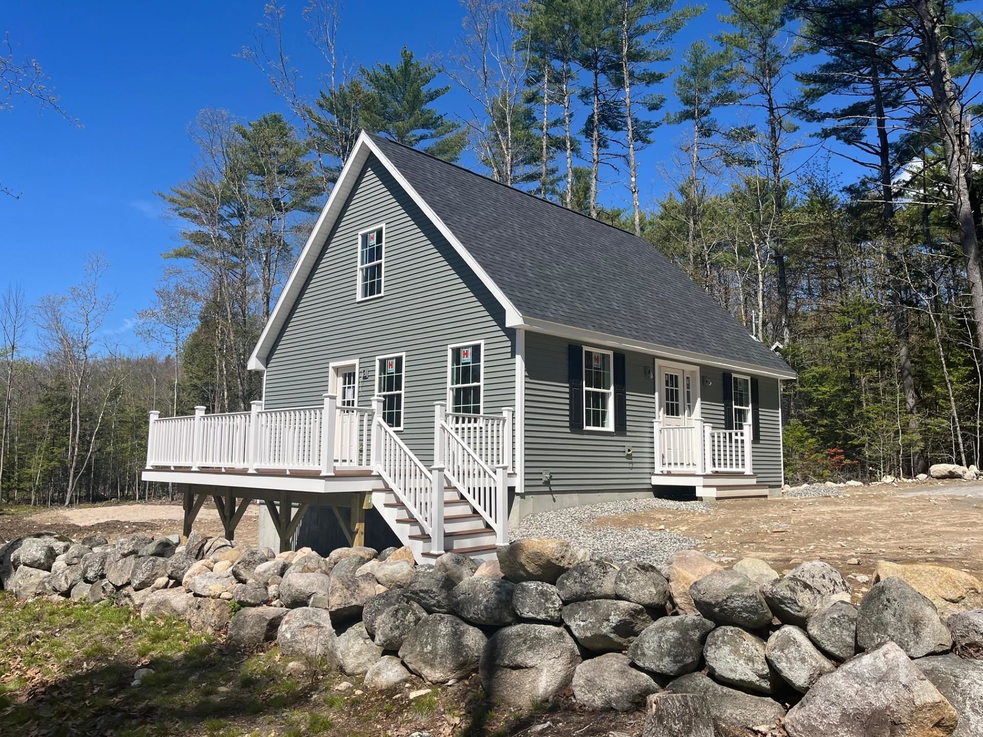 Colonial Circle Harrison, ME 04040 - Photo 2 of 12