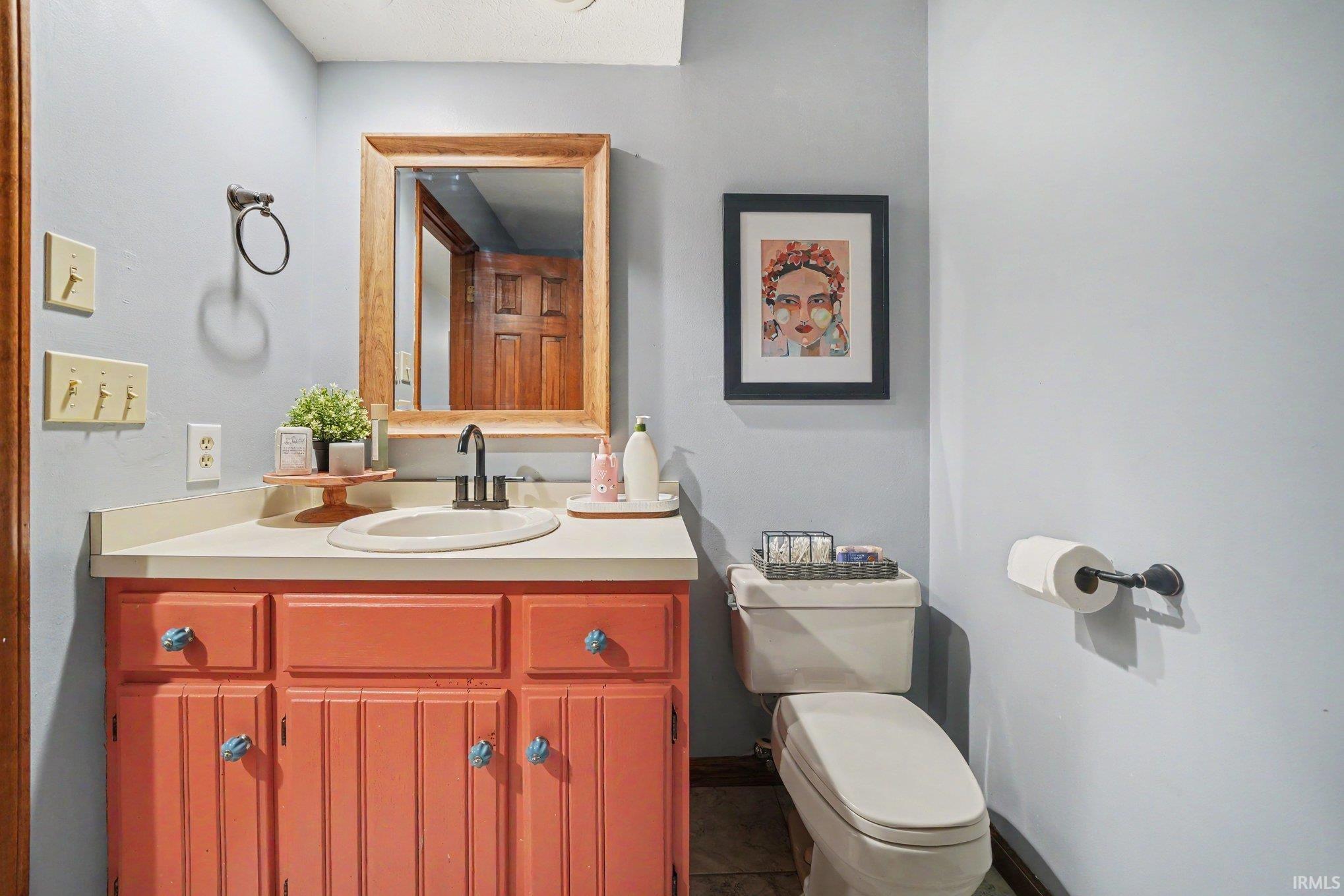 24711 New Road North Liberty, IN 46554 - Photo 23 of 50