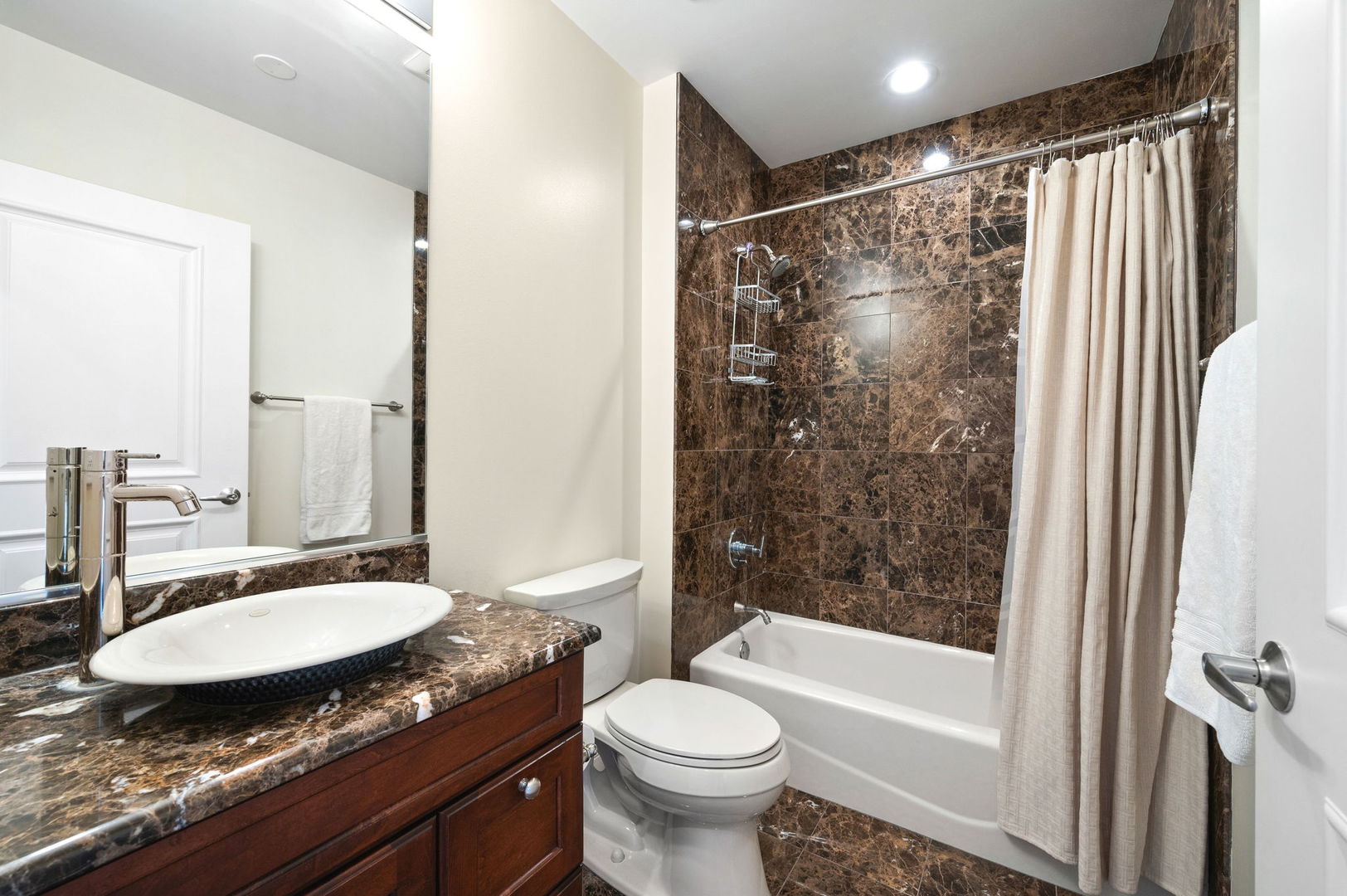 1211 South Prairie Avenue, Unit 6201 Chicago, IL 60605 - Photo 18 of 47