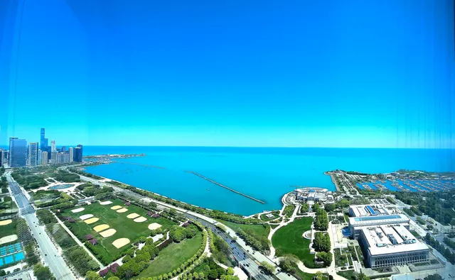 $1,790,000 | 1211 South Prairie Avenue, Unit 6201, Chicago, IL 60605