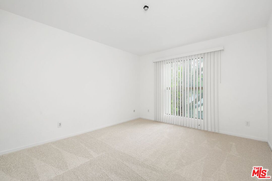 1211 Raintree Circle Culver City, CA 90230 - Photo 15 of 44 an empty room with windows