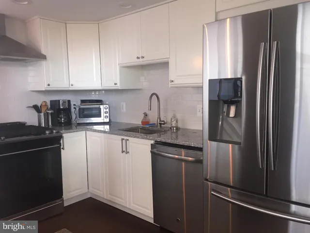 $695,000 | 700 7th Street Southwest, Unit 813, Washington, DC 20024