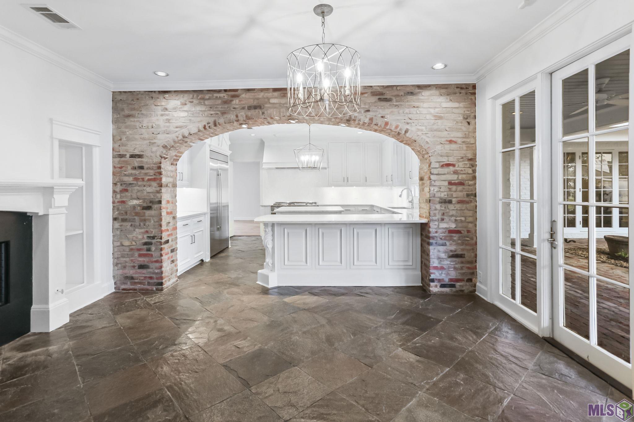 12451 Highland Road Baton Rouge, LA 70810 - Photo 12 of 53