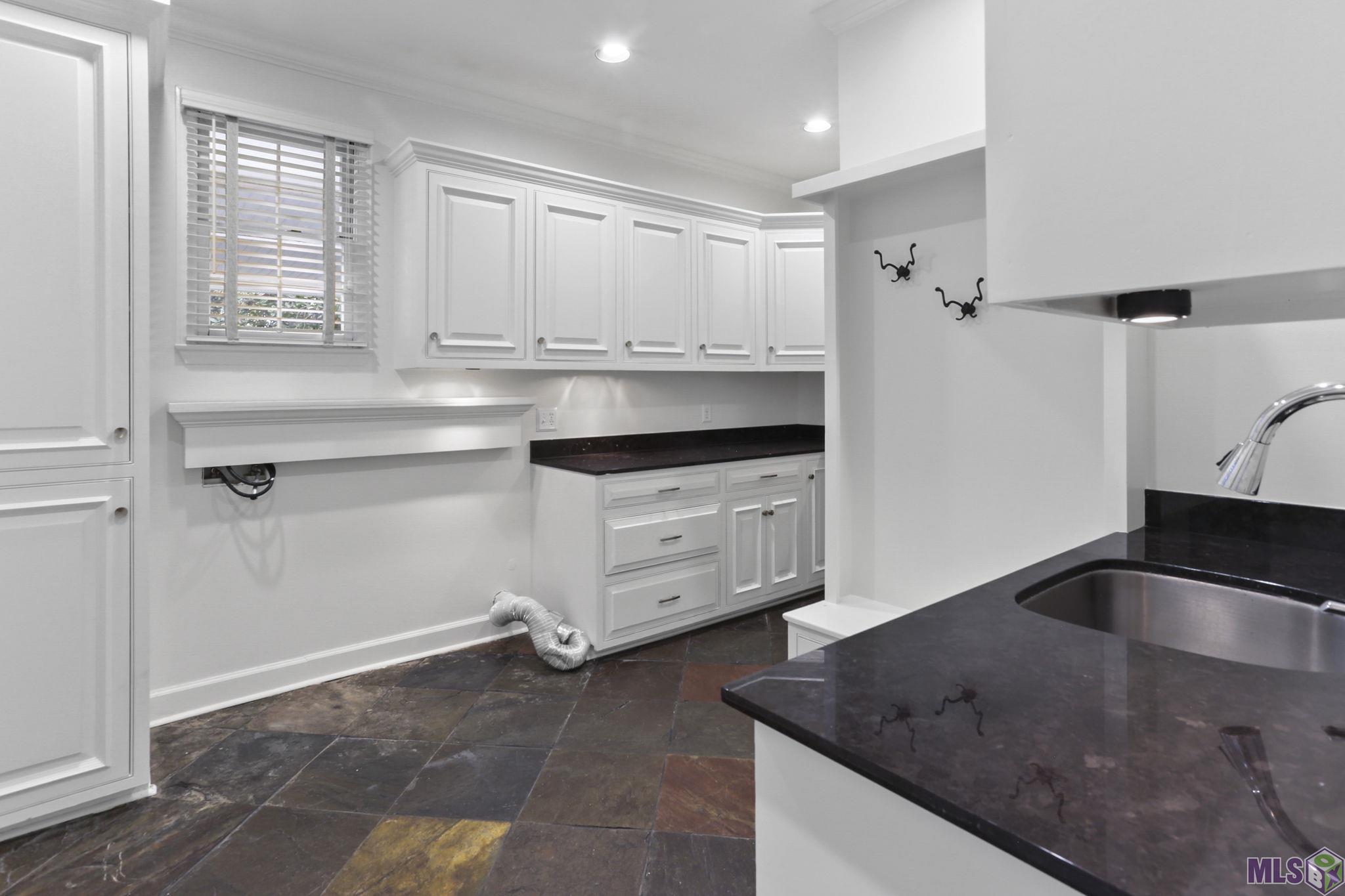 12451 Highland Road Baton Rouge, LA 70810 - Photo 33 of 53