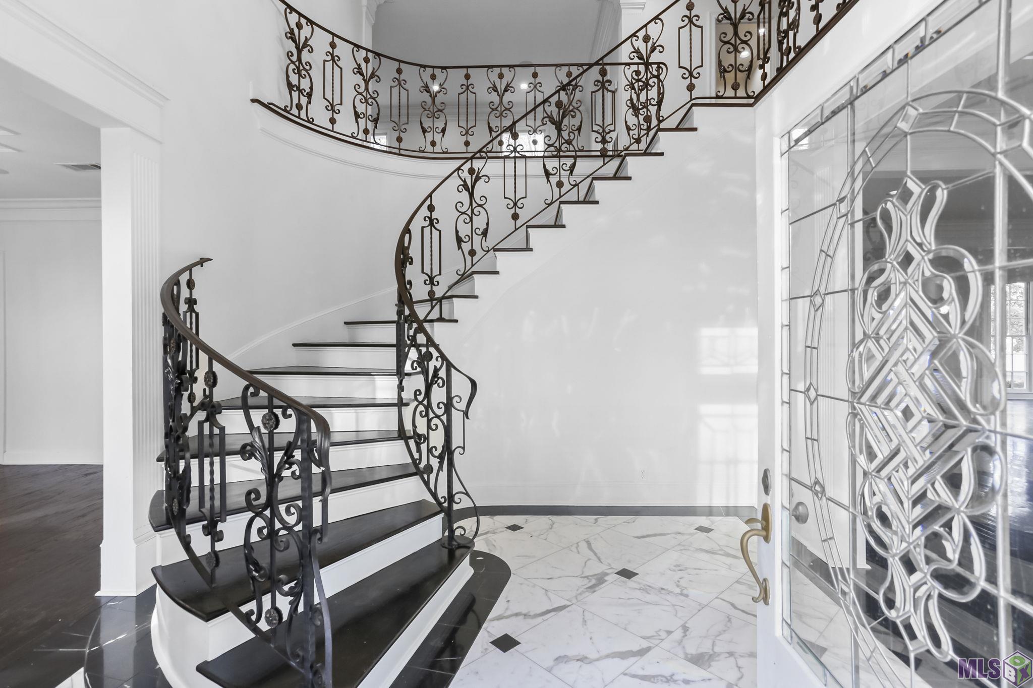 12451 Highland Road Baton Rouge, LA 70810 - Photo 7 of 53