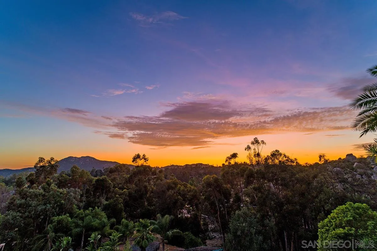 14316 High Valley Road Poway, CA 92064 - Photo 16 of 32