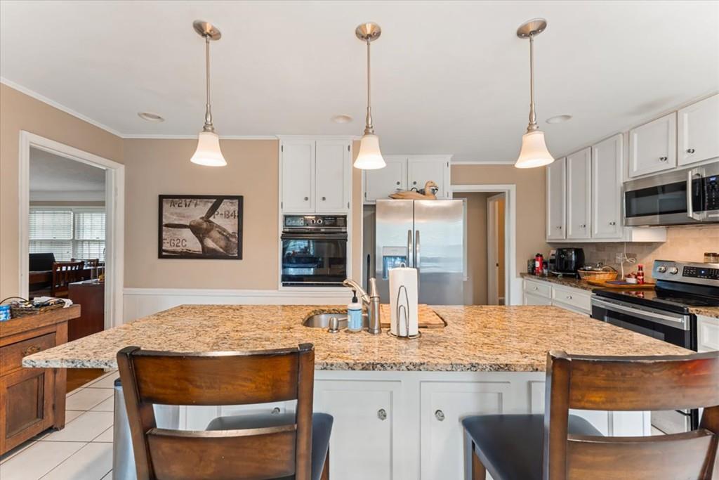 595 Hembree Road Roswell, GA 30076 - Photo 14 of 29 Gallery Image 14