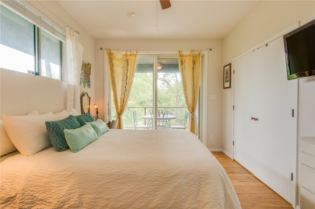 5404 Ledesma Road Austin, TX 78721 - Photo 7 of 25