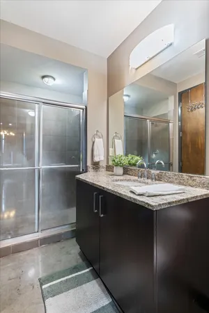 $1,795 | 1510 Demonbreun Street, Unit 706, Nashville, TN 37203