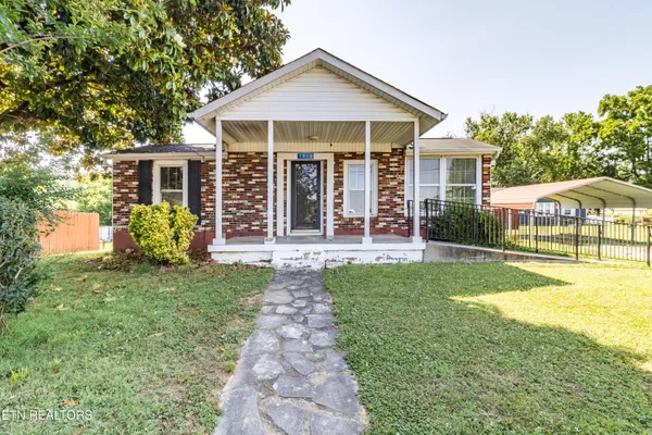 $200,000 | 1812 Brook Avenue, Maryville, TN 37801