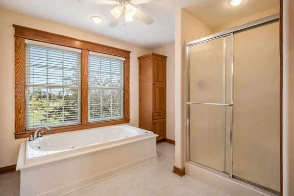 $995,000 | 9975 Young Avenue Northeast, Rockford, MI 49341