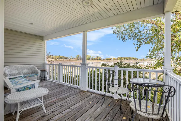 $995,000 | 9975 Young Avenue Northeast, Rockford, MI 49341