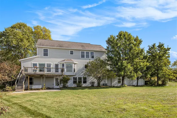 $995,000 | 9975 Young Avenue Northeast, Rockford, MI 49341