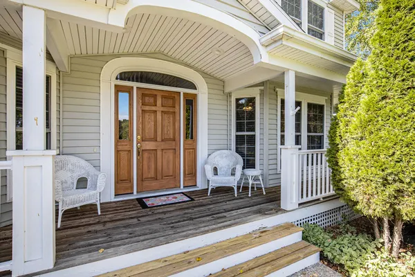 $995,000 | 9975 Young Avenue Northeast, Rockford, MI 49341