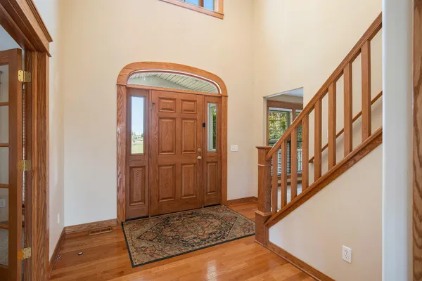 $995,000 | 9975 Young Avenue Northeast, Rockford, MI 49341
