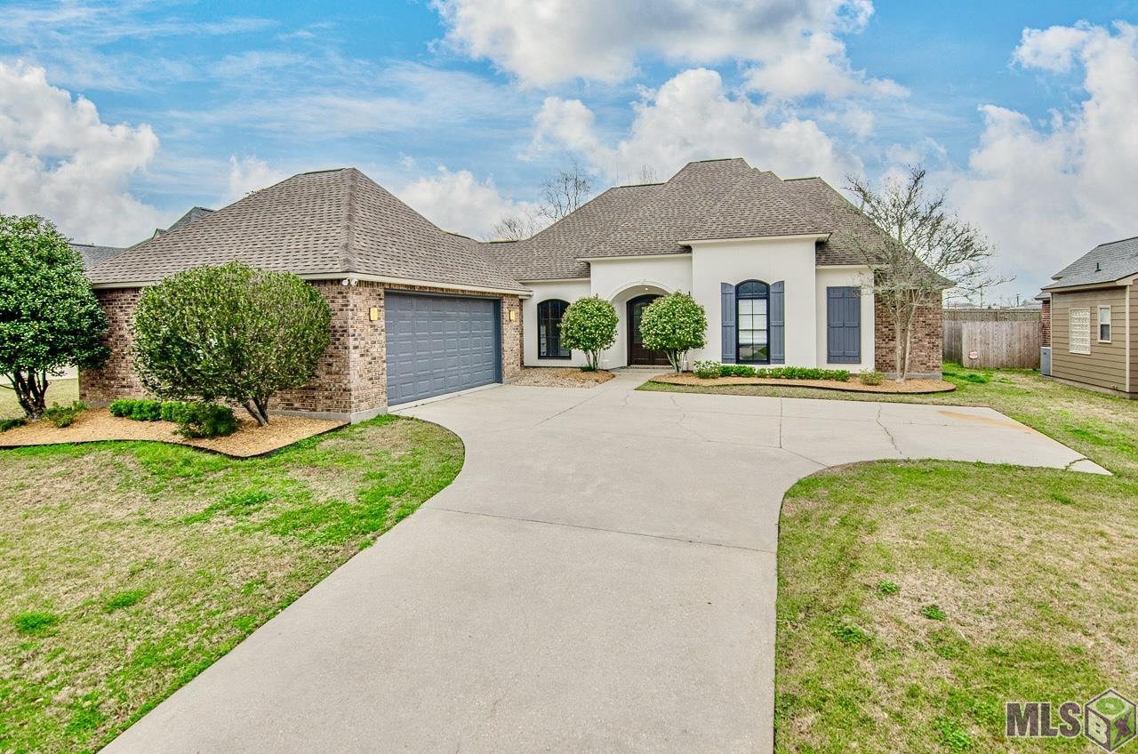 9529 Homestead Drive Baton Rouge, LA 70817 - Photo 1 of 26 Gallery Image 1