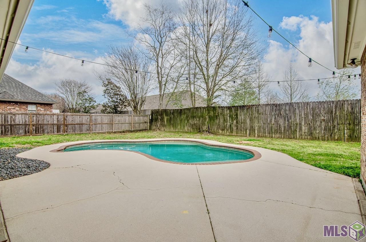 9529 Homestead Drive Baton Rouge, LA 70817 - Photo 6 of 26 Gallery Image 6