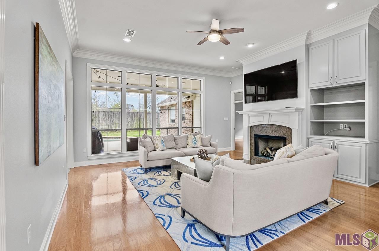 9529 Homestead Drive Baton Rouge, LA 70817 - Photo 9 of 26 Gallery Image 9
