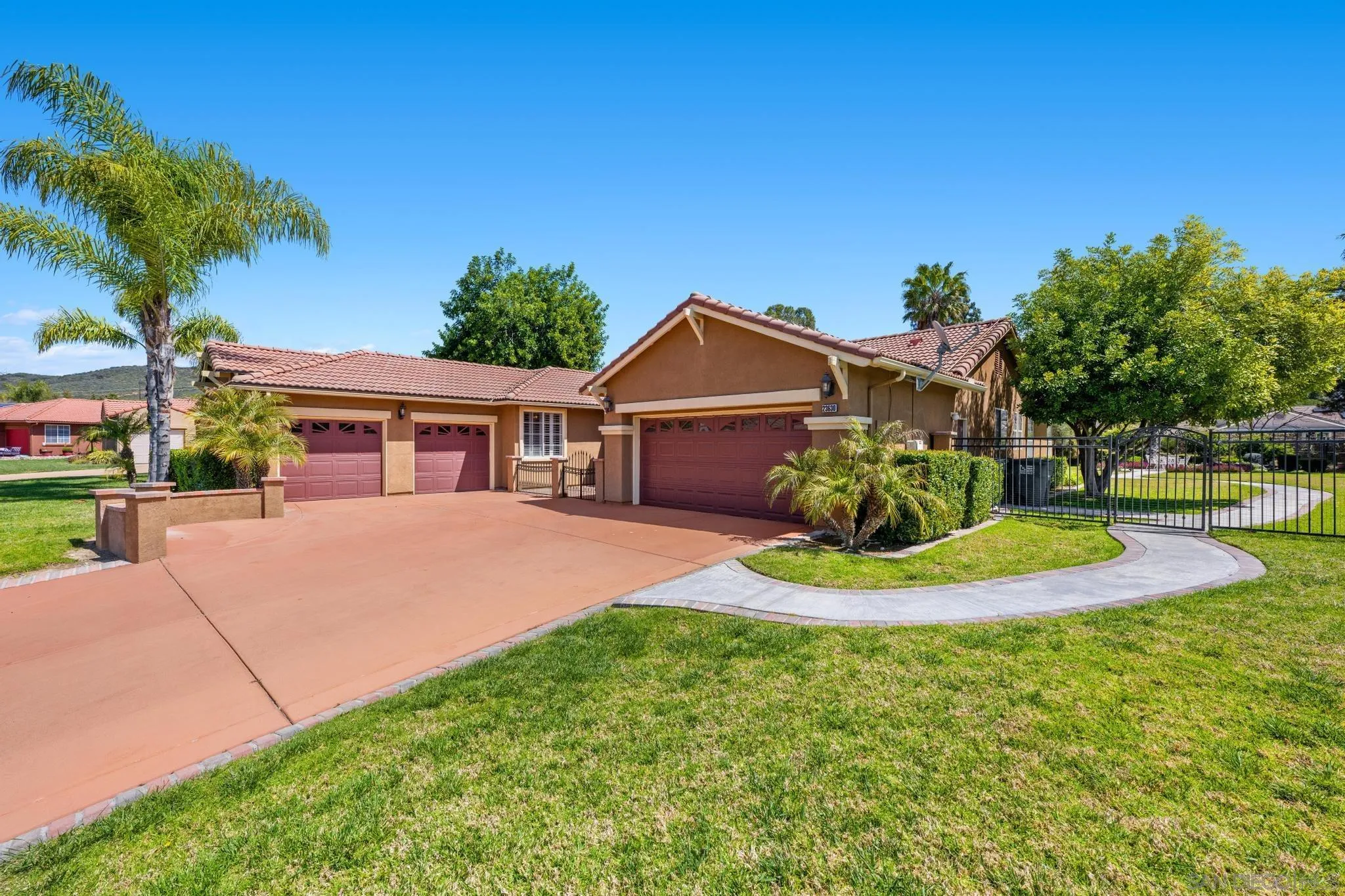 23630 Isla Del Rey Ramona, CA 92065 - Photo 4 of 58 Gallery Image 4