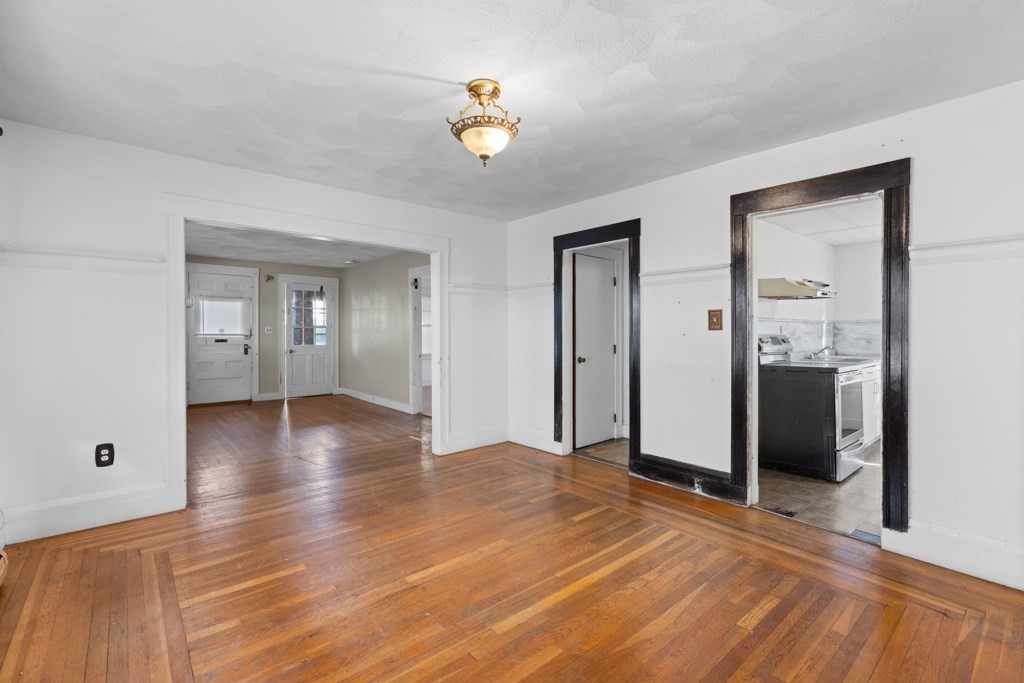 14-16 Ridgeway Street Quincy, MA 02170 - Photo 9 of 19