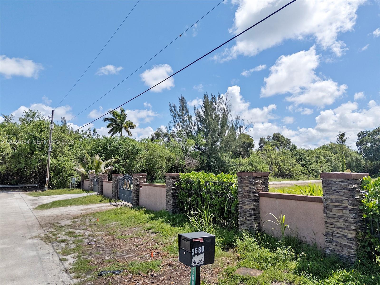 5680 Pine Tree Road Parkland, FL 33067 - Photo 4 of 5
