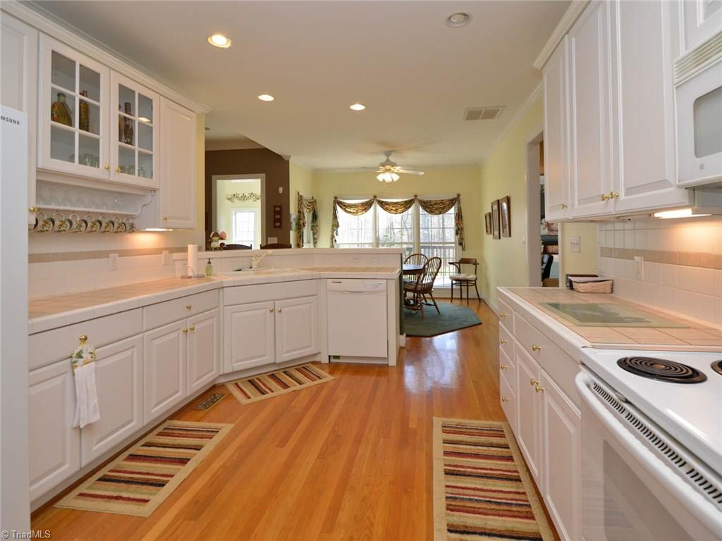 1682 Deer Run Court Oak Ridge, NC 27310 - Photo 17 of 29
