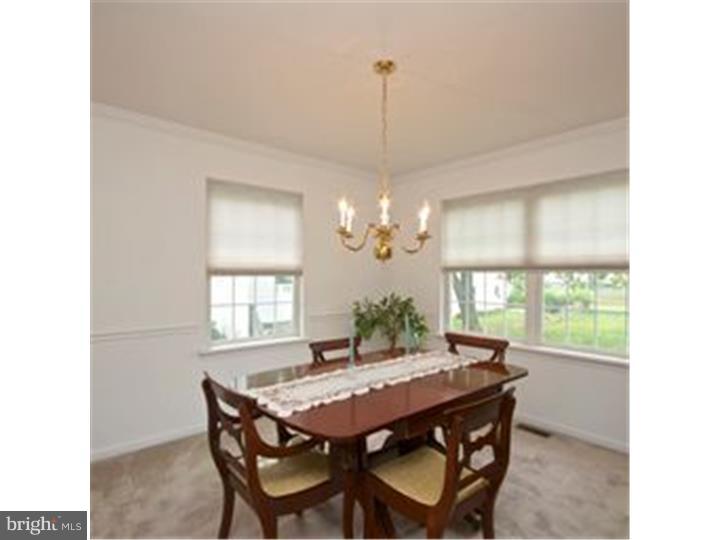 144 Upland Road Havertown, PA 19083 - Photo 4 of 25 Dining Room